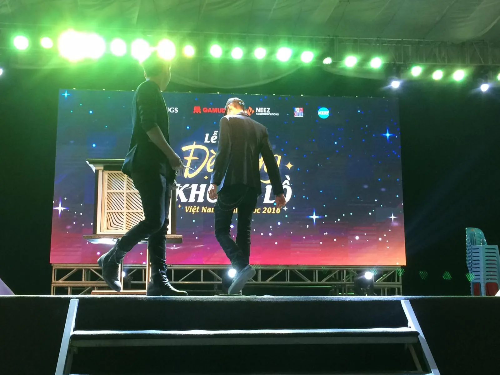 Lễ hội Đèn lồng khổng lồ Việt Nam – Hàn Quốc 2016